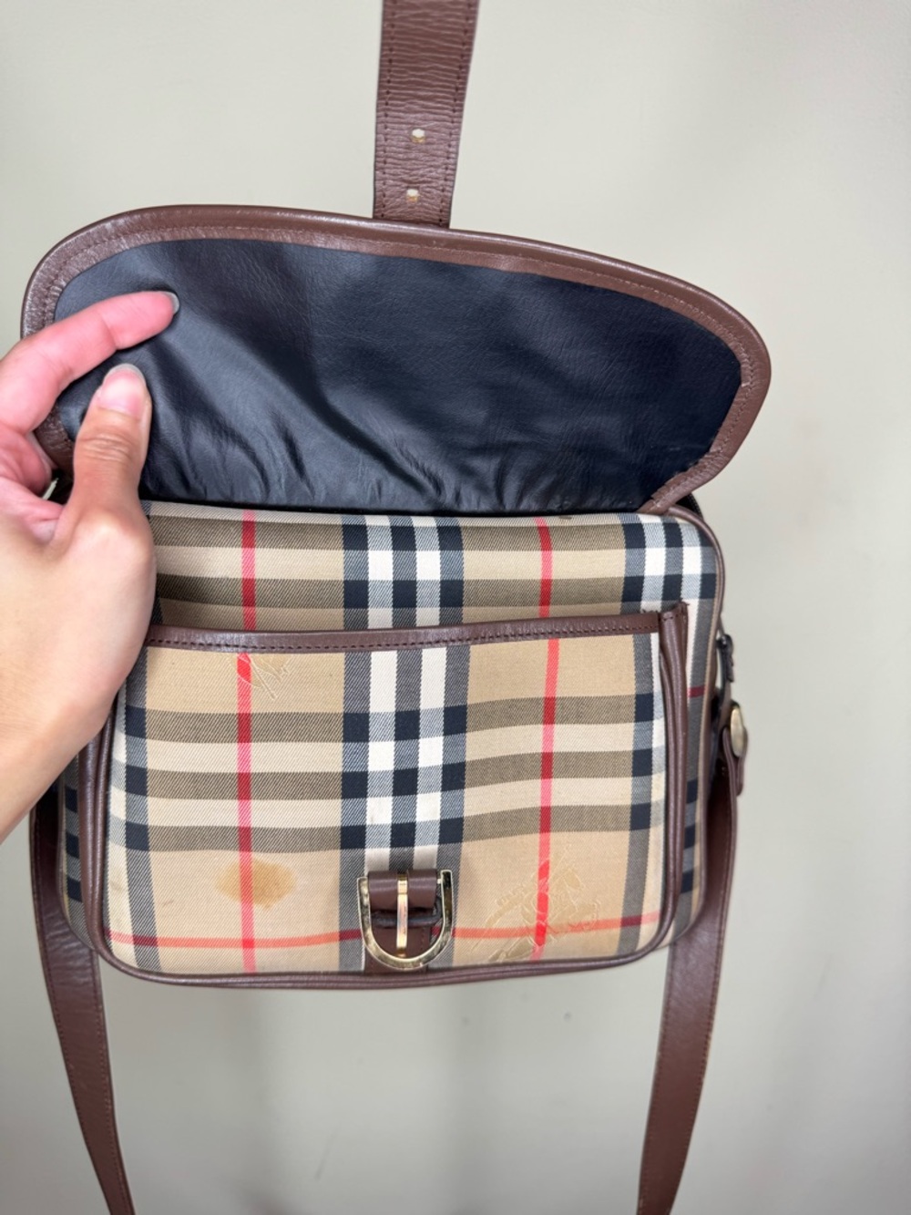Burberry Beige Crossbody Bag with Brown Trim - Picture 11 of 12